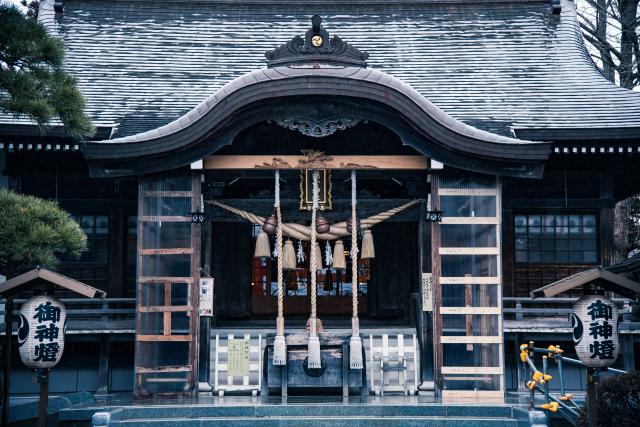 湯倉神社とは