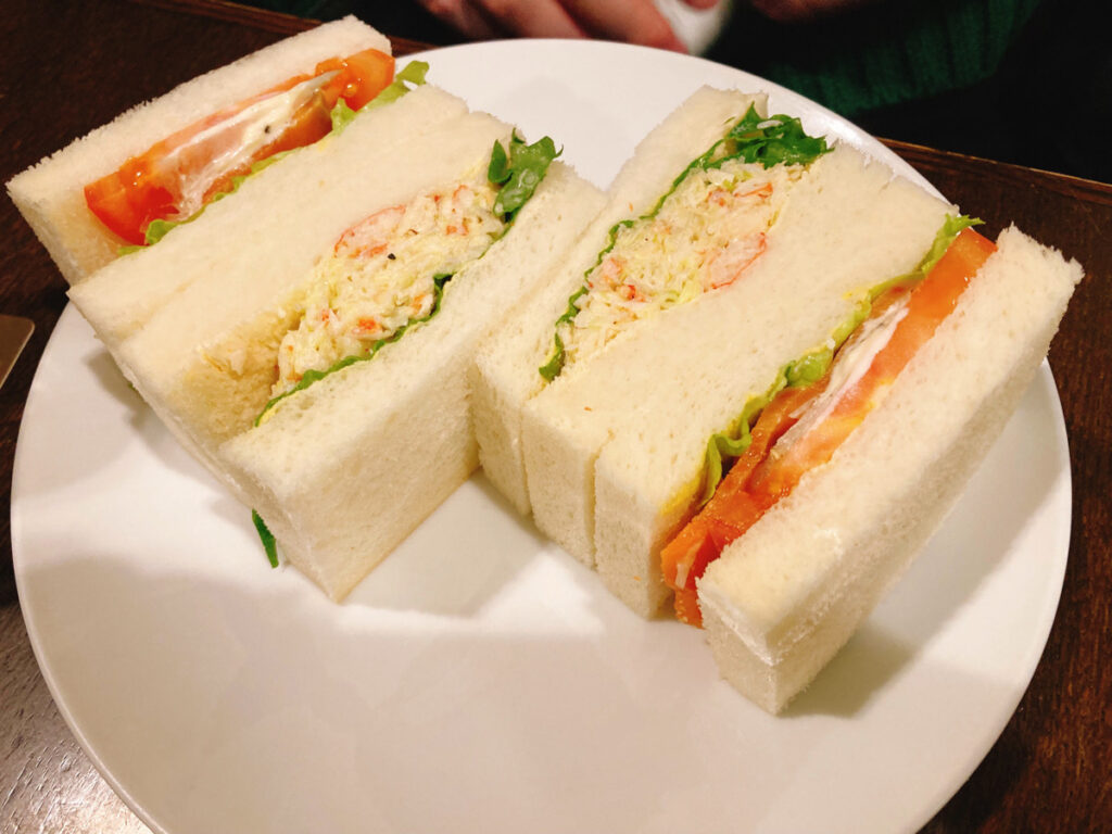 「珈琲とサンドイッチの店 さえら」とは？人気店の味をレビュー！